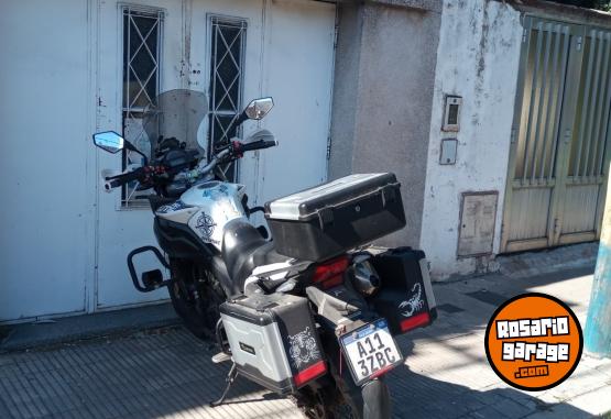 Motos - Corven Touring 2020 Nafta 20000Km - En Venta