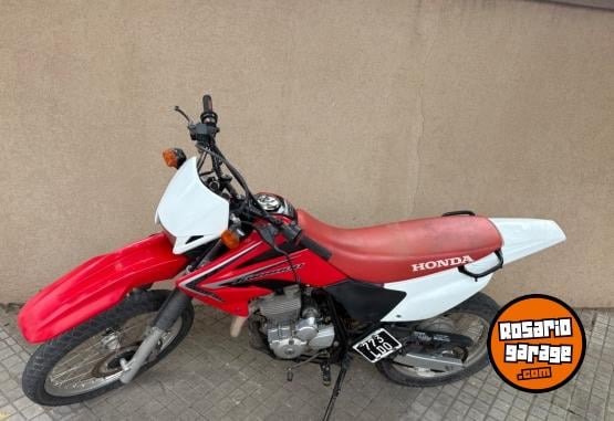 Motos - Honda Tornado 2015 Nafta 40000Km - En Venta
