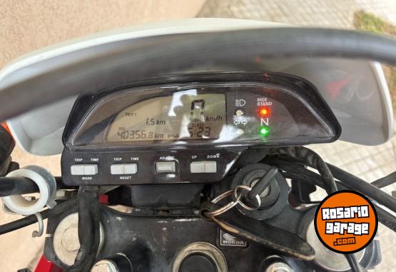 Motos - Honda Tornado 2015 Nafta 40000Km - En Venta