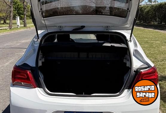 Autos - Chevrolet Ónix Joy 2021 2021 Nafta 76000Km - En Venta