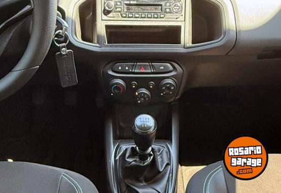 Autos - Chevrolet Ónix Joy 2021 2021 Nafta 76000Km - En Venta