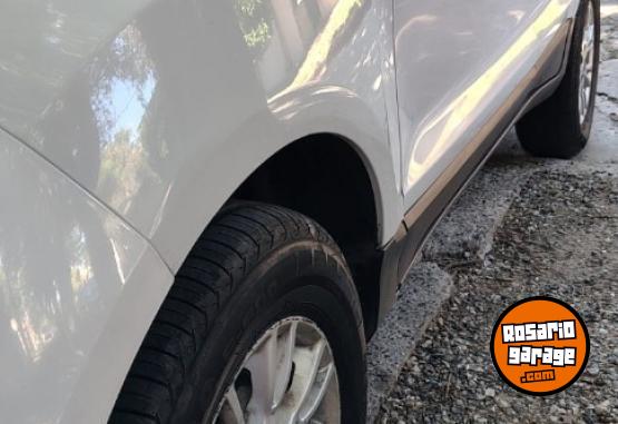 Camionetas - Ford 1.6 se 2016 GNC 144000Km - En Venta