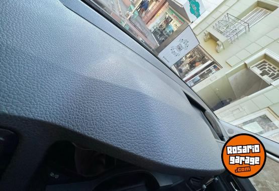 Camionetas - Volkswagen Amarok 2021 Diesel 77000Km - En Venta