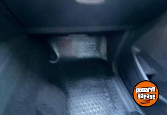 Camionetas - Volkswagen Amarok 2021 Diesel 77000Km - En Venta