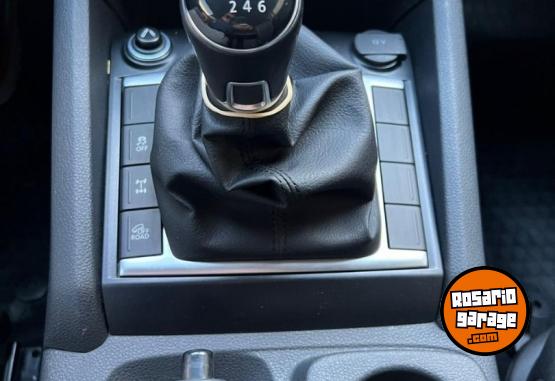 Camionetas - Volkswagen Amarok 2021 Diesel 77000Km - En Venta