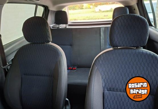 Autos - Renault SANDERO 2017 Nafta 166000Km - En Venta