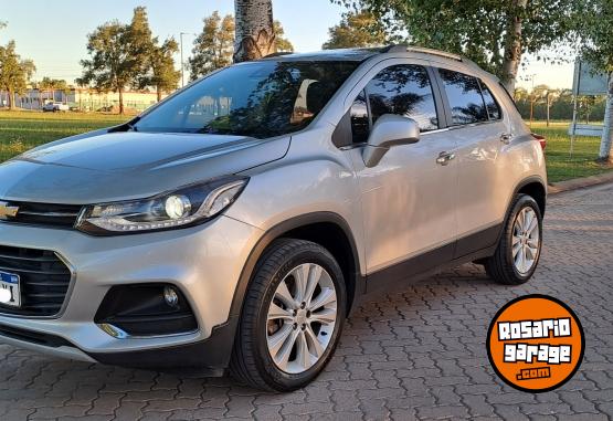Camionetas - Chevrolet Tracker premier awd at 2018 Nafta 121000Km - En Venta