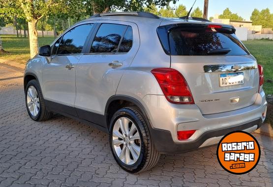Camionetas - Chevrolet Tracker premier awd at 2018 Nafta 121000Km - En Venta