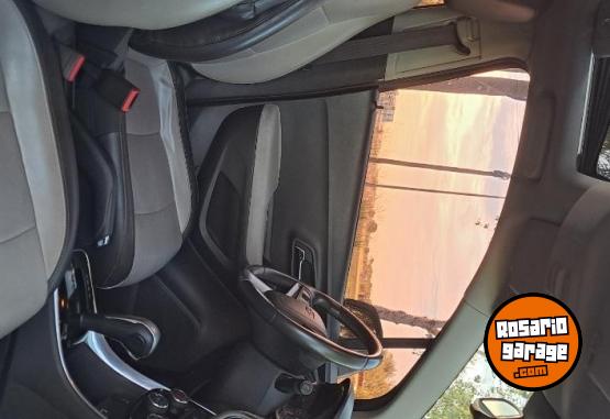 Camionetas - Chevrolet Tracker premier awd at 2018 Nafta 121000Km - En Venta