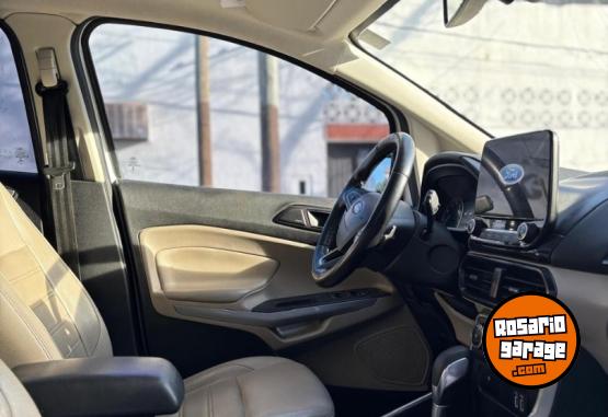 Autos - Ford Ecosport Titanium 2020 GNC 50000Km - En Venta