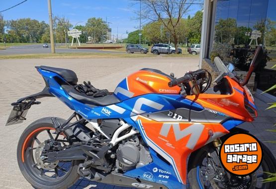 Motos - CF 300 SR 2025 Nafta 1900Km - En Venta