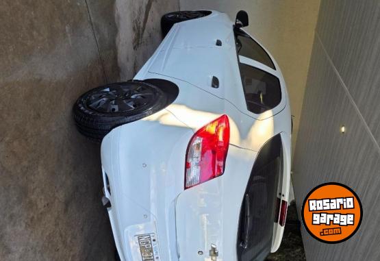 Autos - Chevrolet Onix lt 2013 Nafta 91000Km - En Venta
