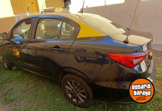 Autos - Fiat Cronos 2023 GNC 140000Km - En Venta