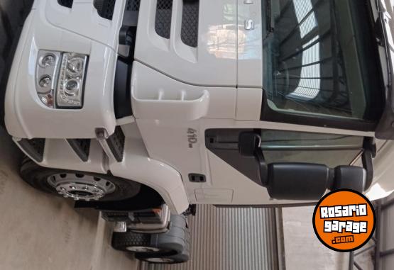 Camiones y Gras - Stralis 410 nr escalable. - En Venta