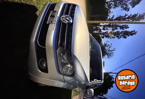 Camionetas - Volkswagen Armarok 2.0 Tdi Highline 2011 Diesel 300000Km - En Venta