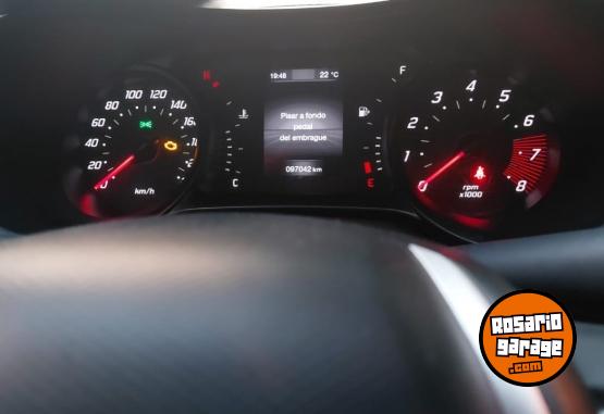 Autos - Fiat cronos 2020 Nafta 97000Km - En Venta