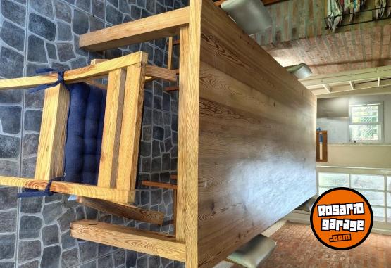 Hogar - Mesa de pinotea y dos sillones de pinotea - En Venta