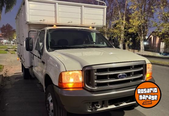 Camiones y Gras - F4000/2005 Disel Cummins - En Venta