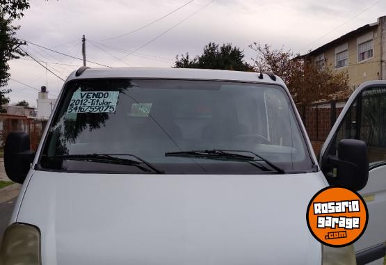 Camionetas - Renault Master 2012 Diesel 295000Km - En Venta