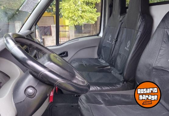 Camionetas - Renault Master 2012 Diesel 295000Km - En Venta