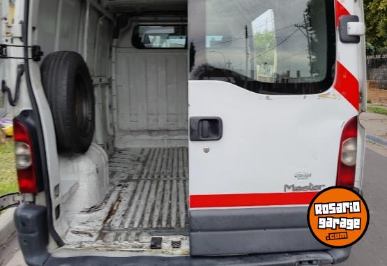 Camionetas - Renault Master 2012 Diesel 295000Km - En Venta