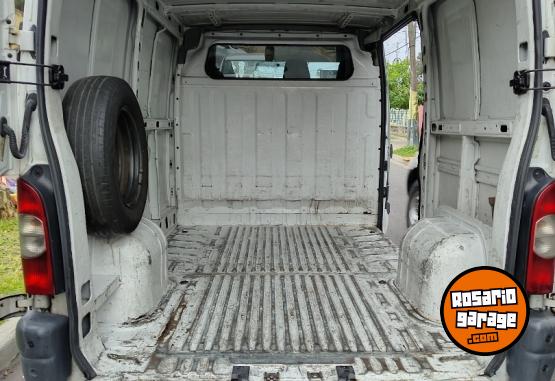 Camionetas - Renault Master 2012 Diesel 295000Km - En Venta