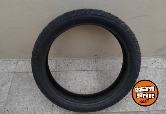 Accesorios para Motos - Cubierta moto 120 70 r17. Nueva - En Venta