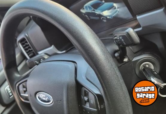 Autos - Ford Ranger en garantia permut 2023 Nafta 48000Km - En Venta