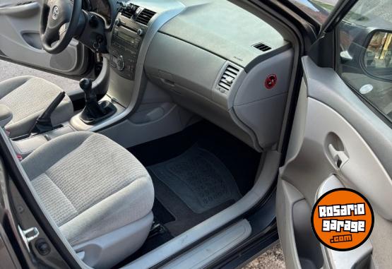 Autos - Toyota Corolla Xei 2012 Nafta 258000Km - En Venta