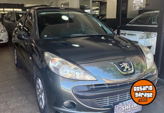 Autos - Peugeot 207 2009 Diesel 156000Km - En Venta