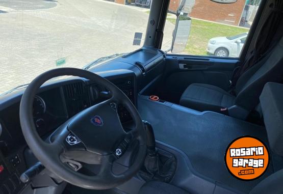 Camiones y Gras - P340 - En Venta