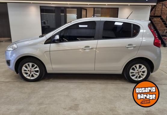 Autos - Fiat PALIO ATTRACTIVE OFERTAAA 2017 GNC 122000Km - En Venta