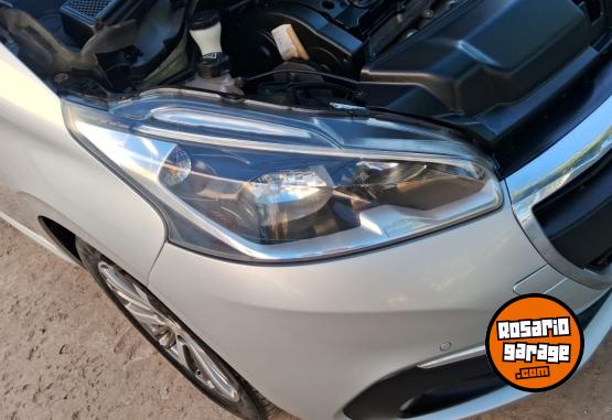 Autos - Peugeot Feline 5 ptas 2016 Nafta 81800Km - En Venta