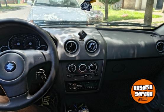 Autos - Suzuki Fun 1.4 2010 Nafta 139000Km - En Venta