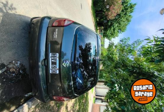 Autos - Suzuki Fun 1.4 2010 Nafta 139000Km - En Venta