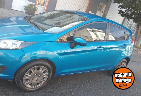 Autos - Ford Fiesta kinetic s 2016 GNC 125000Km - En Venta