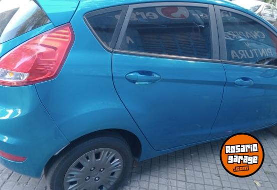 Autos - Ford Fiesta kinetic s 2016 GNC 125000Km - En Venta