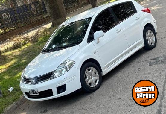 Autos - Nissan TIIDA 2011 Nafta 130000Km - En Venta