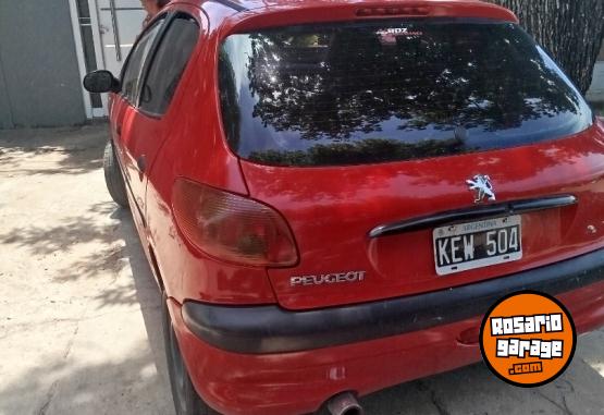 Autos - Peugeot 206 2011 Nafta 183500Km - En Venta