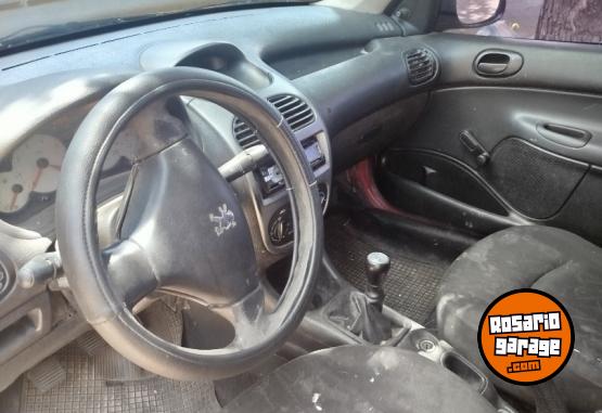 Autos - Peugeot 206 2011 Nafta 183500Km - En Venta