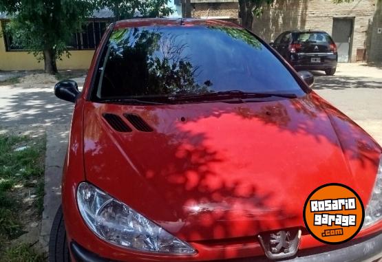 Autos - Peugeot 206 2011 Nafta 183500Km - En Venta