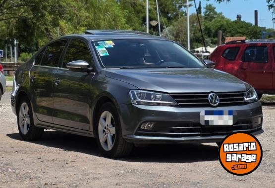 Autos - Volkswagen Vento 2017 Nafta 93000Km - En Venta