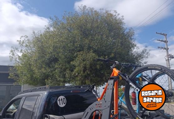 Camionetas - Volkswagen Amarok 2015 Diesel 240000Km - En Venta