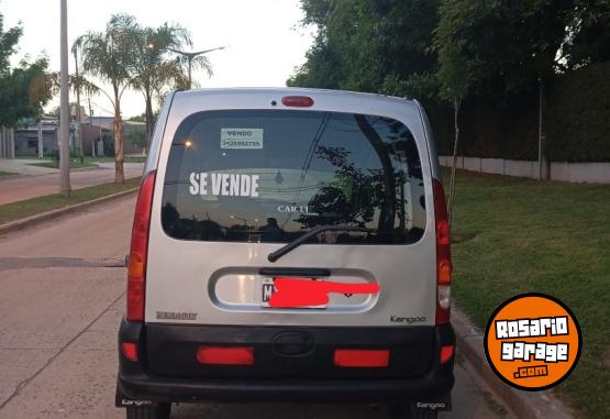 Utilitarios - Renault Kangoo 2013 Nafta 126500Km - En Venta