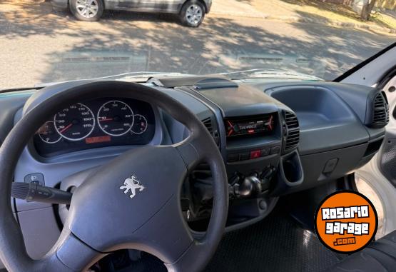 Utilitarios - Peugeot Boxer 2015 Diesel 240000Km - En Venta