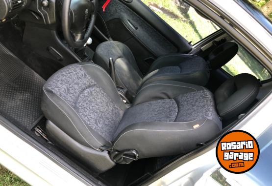 Autos - Peugeot 206 QUIKSILVER 2006 Nafta 180000Km - En Venta