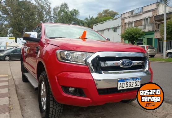 Camionetas - Ford Ranger XLS 2019 Diesel 147000Km - En Venta