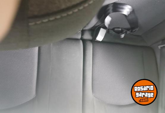 Autos - Peugeot 207 XT 2010 Nafta 76000Km - En Venta