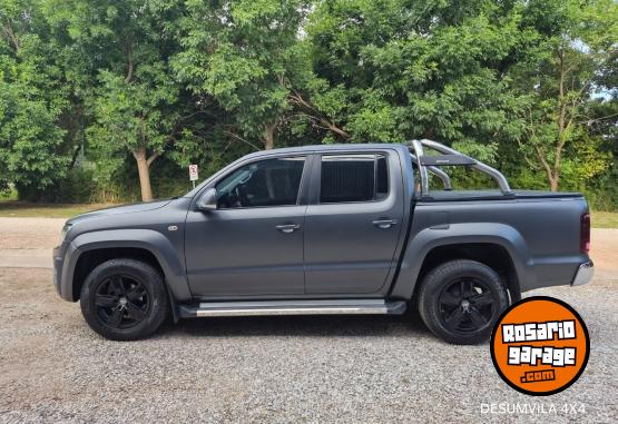 Camionetas - Volkswagen AMAROK 4X4  HIGHLINE AT 2020 Diesel 100000Km - En Venta