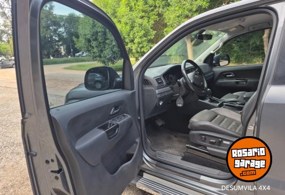 Camionetas - Volkswagen AMAROK 4X4  HIGHLINE AT 2020 Diesel 100000Km - En Venta